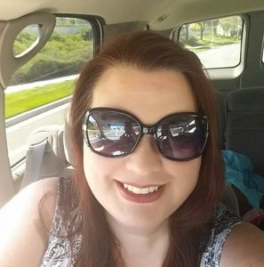 Meet your Posher, Juli